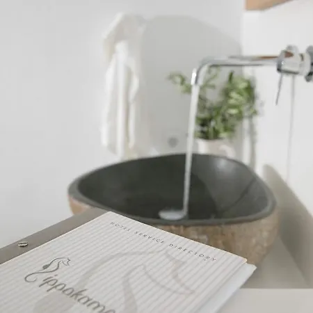 Ippokampos Beachfront Appartamento *