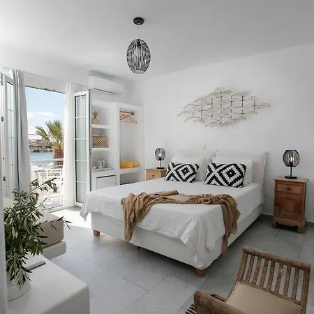 Ippokampos Beachfront *