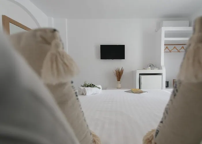 Ippokampos Beachfront Apartment *