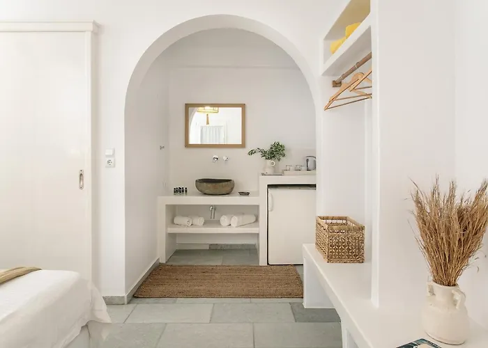 Ippokampos Beachfront Apartment *